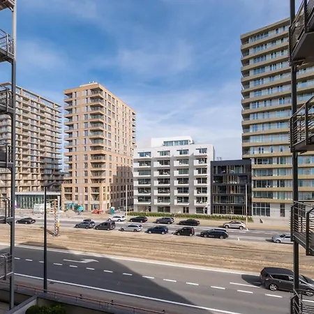 2 Bedrooms With Magnificent Seaview And Free Parking 아파트 오스텐드
