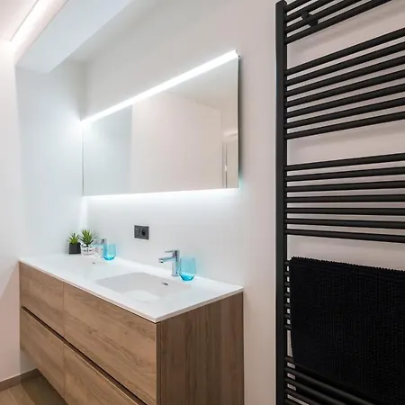 Apartament 2 Bedrooms With Magnificent Seaview And Free Parking Ostenda