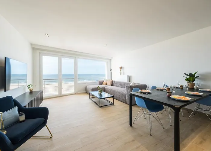 2 Bedrooms With Magnificent Seaview And Free Parking Apartment Ostend